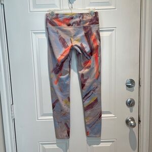 Alo Yoga Airbrush Modernist Multi Colored Low Rise Leggings Size Small Paint